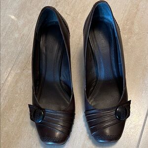 Genuine leather dress shoes